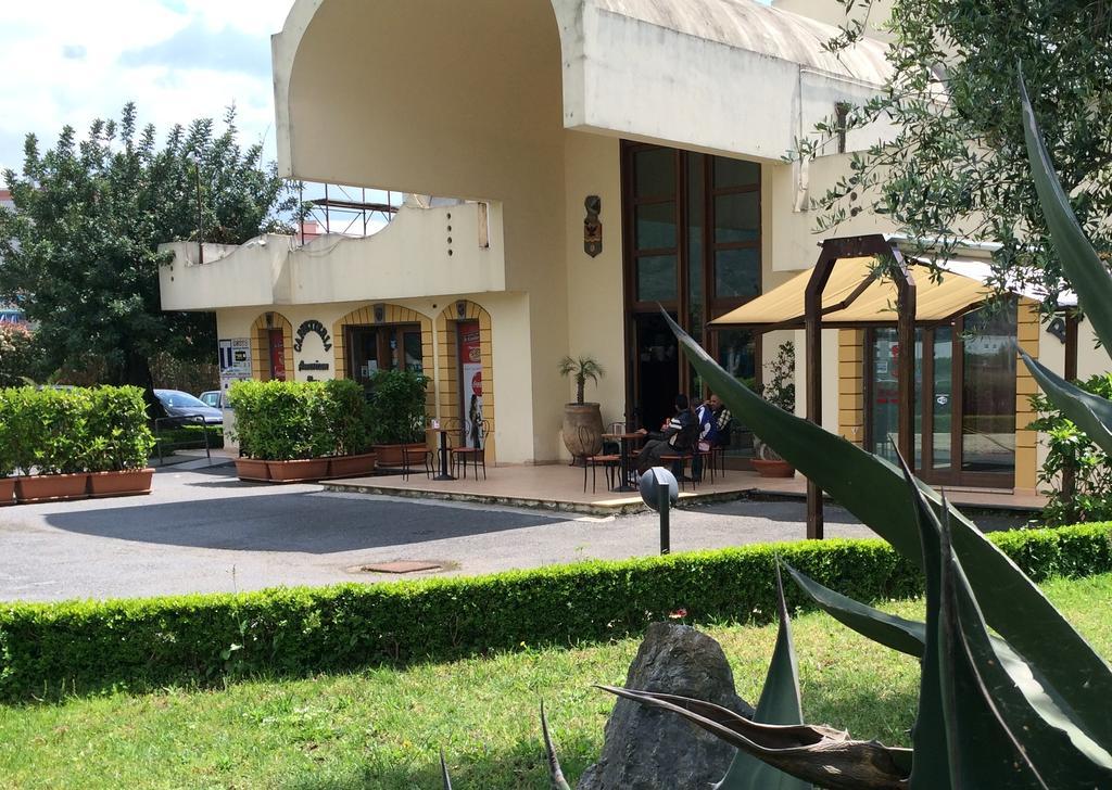 Hotel Il Cavaliere Sarno Ngoại thất bức ảnh